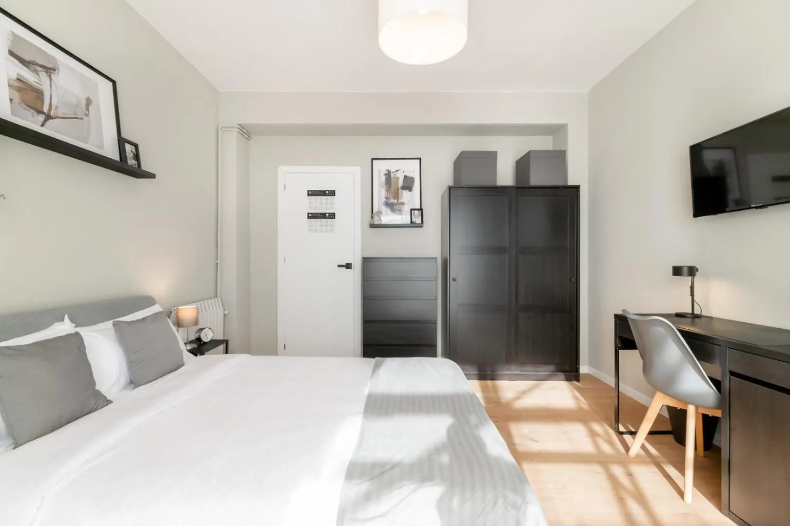 Coliving Gran Via Carlos III Hotel Barcelona